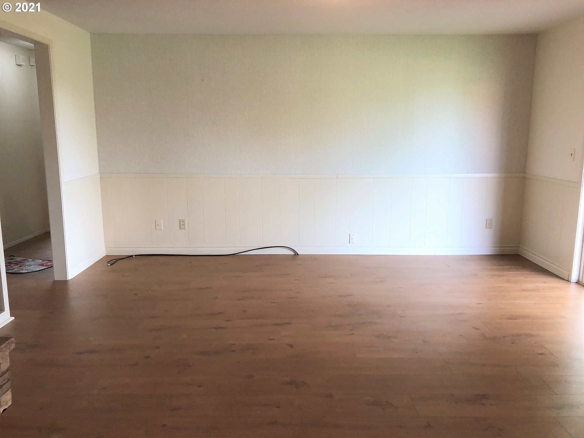 16775 Butteville Road Northeast Woodburn, OR 97071 - Photo 5 of 24 Gallery Image 5