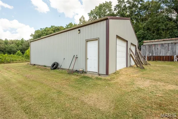 $219,900 | 205 Batson Lake Lane, Poplar Bluff, MO 63901