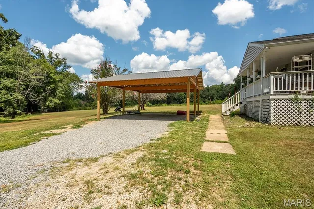 $229,900 | 205 Batson Lake Lane, Poplar Bluff, MO 63901