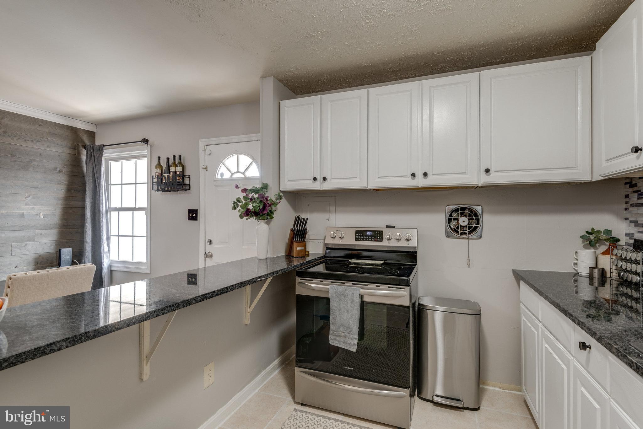 9203 Hood Road Manassas, VA 20110 - Photo 14 of 32