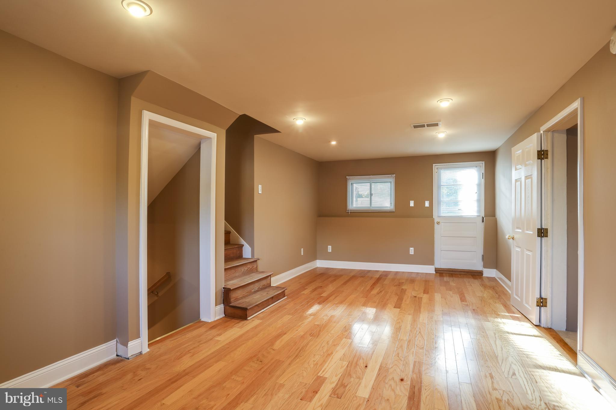 205 Garden Road Towson, MD 21286 - Photo 13 of 30 Interior (General)