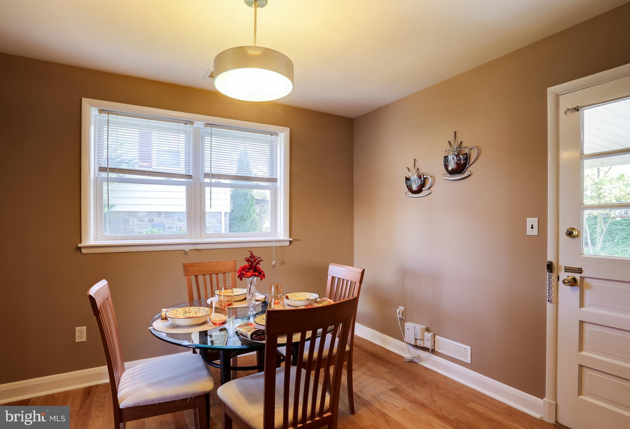 205 Garden Road Towson, MD 21286 - Photo 7 of 30 Dining Room