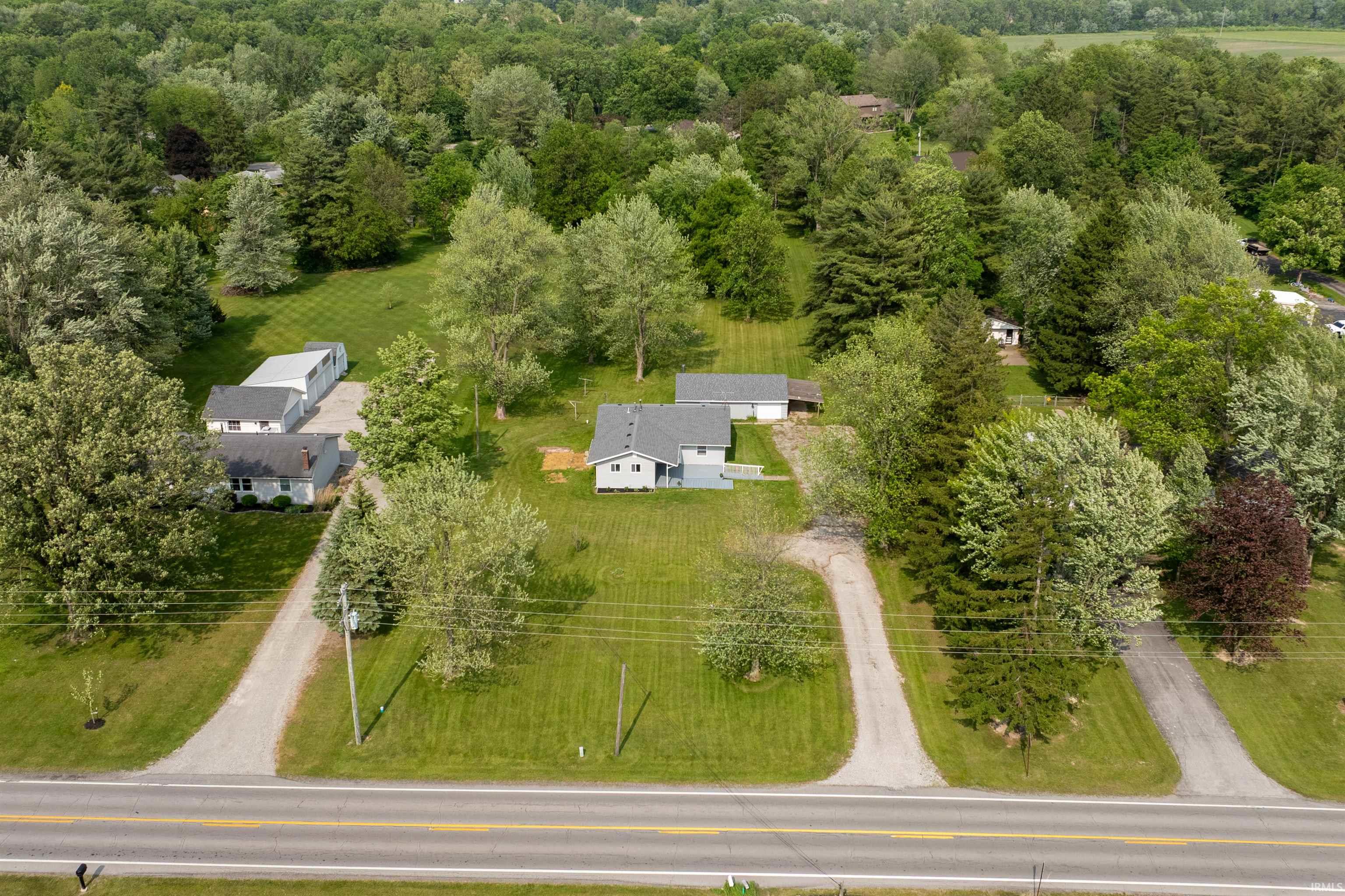 9129 Winchester Road Fort Wayne, IN 46819 - Photo 32 of 36