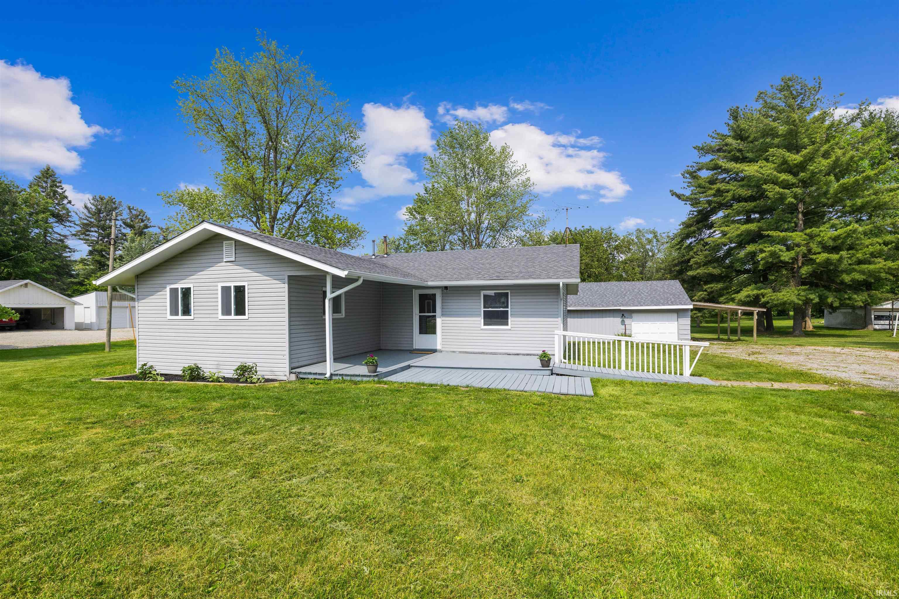 9129 Winchester Road Fort Wayne, IN 46819 - Photo 5 of 36