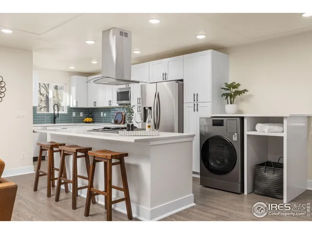 $830,000 | 5065 South Huron Street, Englewood, CO 80110