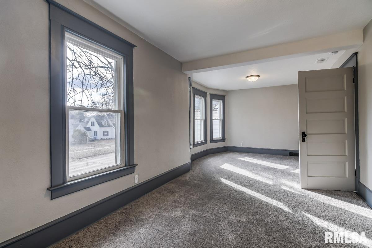 813 West Edwards Street Springfield, IL 62704 - Photo 24 of 40