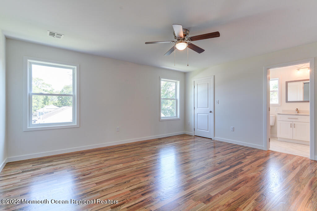 563 George Road Toms River, NJ 08753 - Photo 12 of 27 0014__SMALL (3)