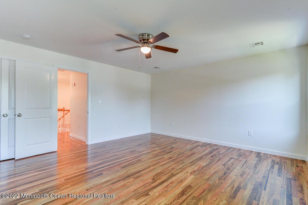 563 George Road Toms River, NJ 08753 - Photo 13 of 27 0015__SMALL (4)
