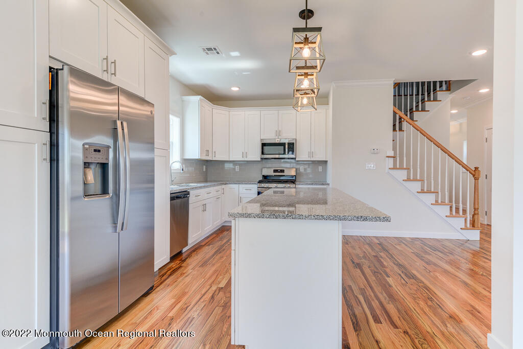 563 George Road Toms River, NJ 08753 - Photo 6 of 27 0008__SMALL (4)