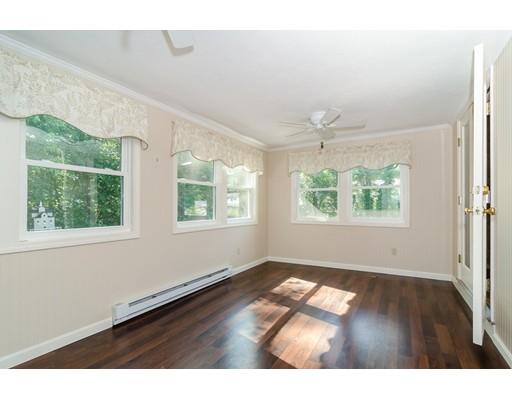 7 Hallowell Road Foxboro, MA 02035 - Photo 12 of 29 Gallery Image 12