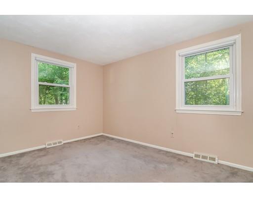 7 Hallowell Road Foxboro, MA 02035 - Photo 20 of 29 Gallery Image 20