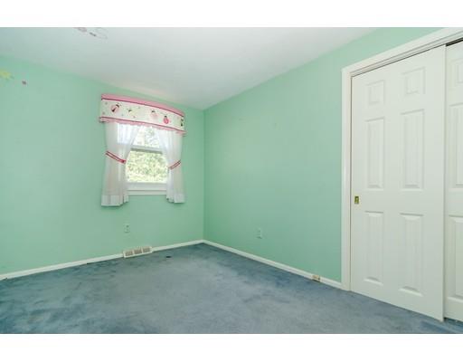 7 Hallowell Road Foxboro, MA 02035 - Photo 23 of 29 Gallery Image 23