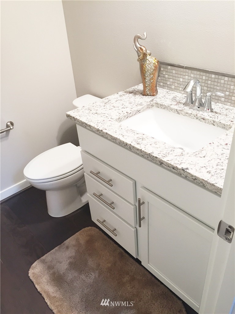 4002 Northeast 20th Street Renton, WA 98056 - Photo 12 of 25