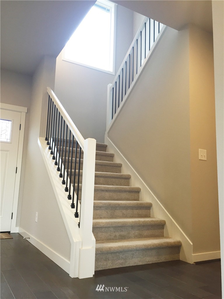 4002 Northeast 20th Street Renton, WA 98056 - Photo 13 of 25
