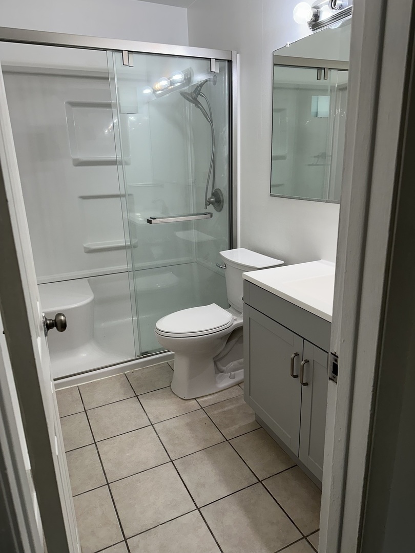 833 North Randall Road, Unit C3 Aurora, IL 60506 - Photo 6 of 6 Gallery Image 6