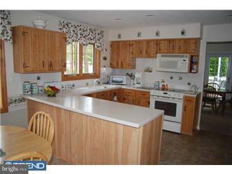 895 Wells Road Phoenixville, PA 19460 - Photo 3 of 10 Gallery Image 3