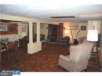 895 Wells Road Phoenixville, PA 19460 - Photo 7 of 10 Gallery Image 7