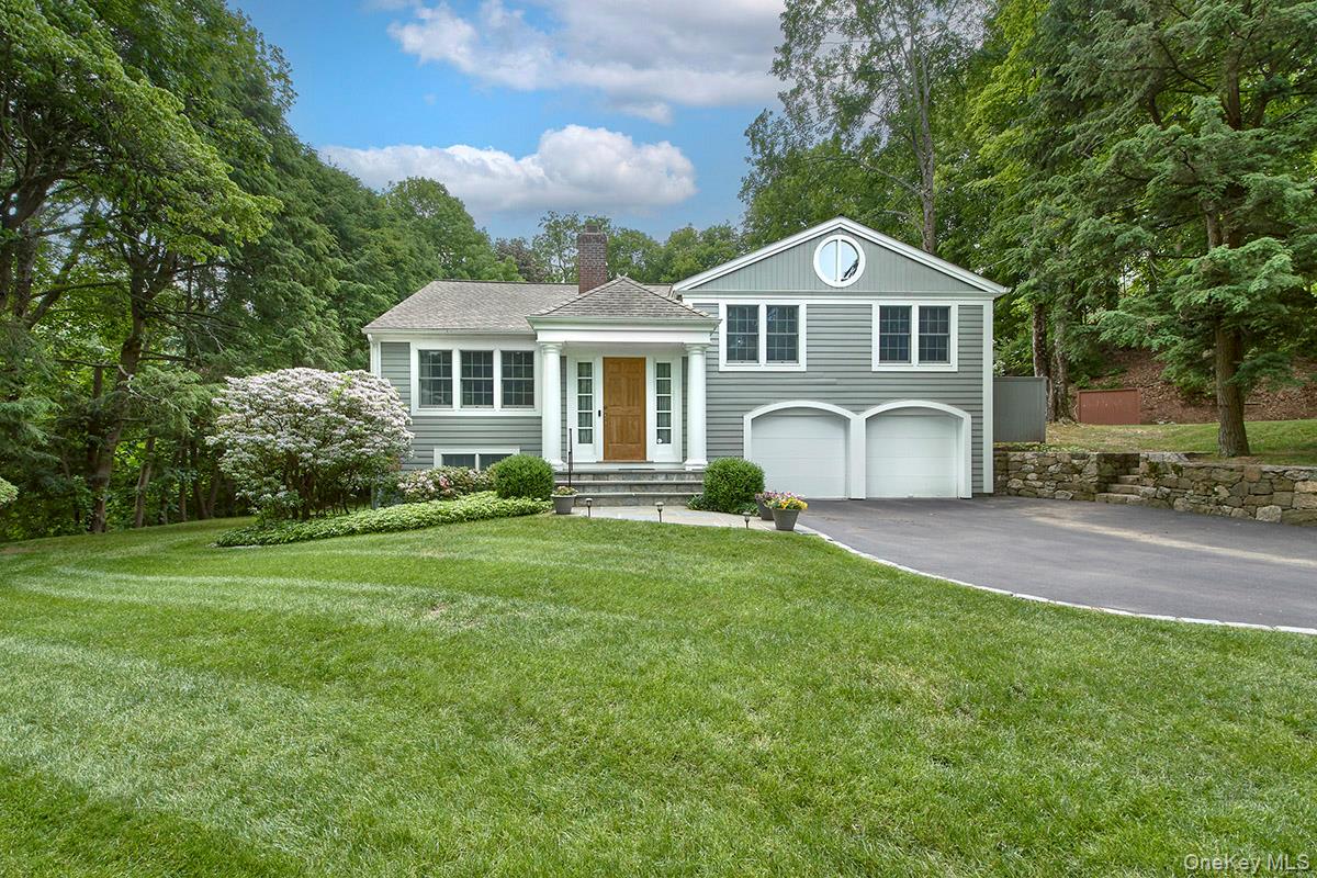 121 Washburn Road Briarcliff Manor, NY 10510 - Photo 1 of 41