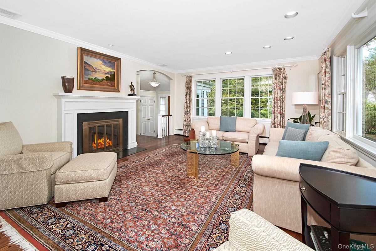 121 Washburn Road Briarcliff Manor, NY 10510 - Photo 11 of 41