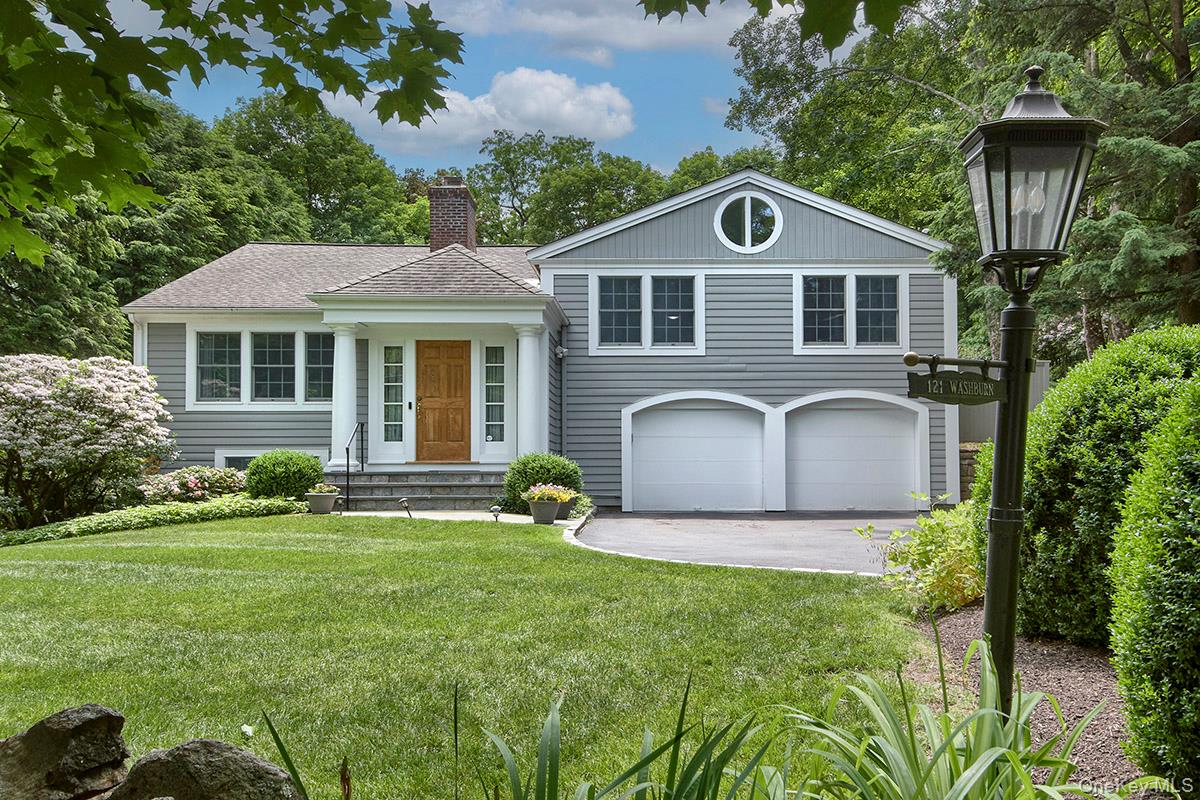 121 Washburn Road Briarcliff Manor, NY 10510 - Photo 2 of 41