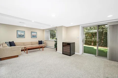 $1,299,000 | 121 Washburn Road, Briarcliff Manor, NY 10510