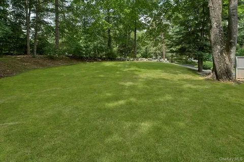 $1,299,000 | 121 Washburn Road, Briarcliff Manor, NY 10510