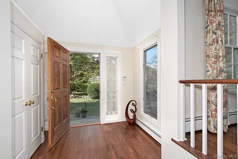 $1,299,000 | 121 Washburn Road, Briarcliff Manor, NY 10510