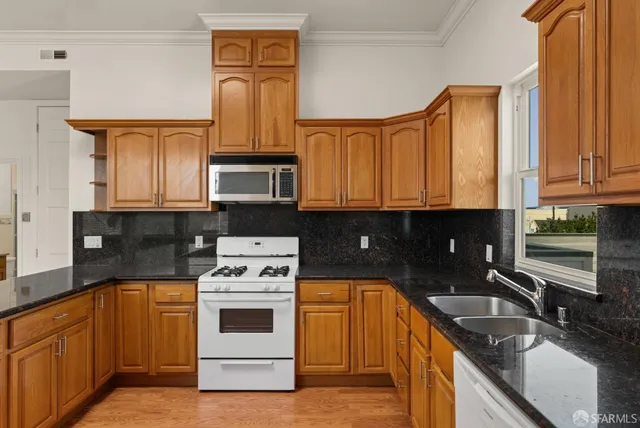 $1,075,000 | 4108 Moraga Street, Unit 4108, San Francisco, CA 94122