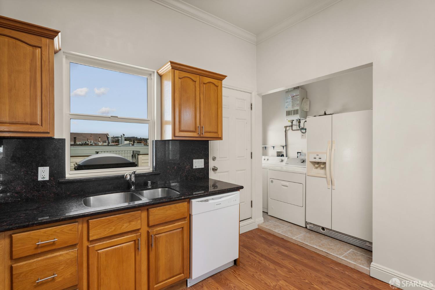 4108 Moraga Street, Unit 4108 San Francisco, CA 94122 - Photo 7 of 24