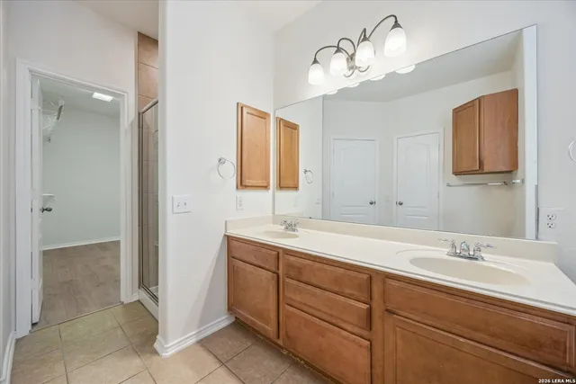 $2,400 | 10210 Elizabeth Court, San Antonio, TX 78240