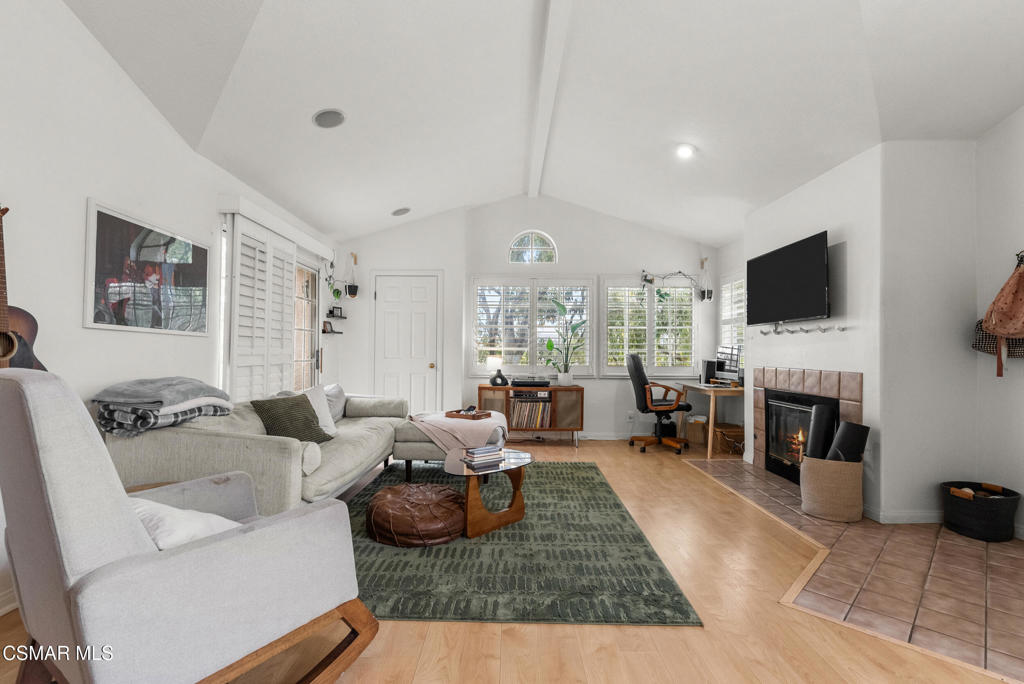 604 Charles Street Moorpark, CA 93021 - Photo 2 of 29