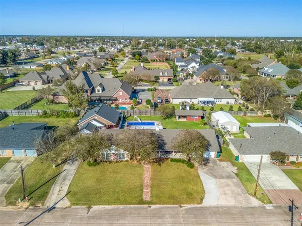 $349,500 | 2521 St Joseph Street, Sulphur, LA 70663