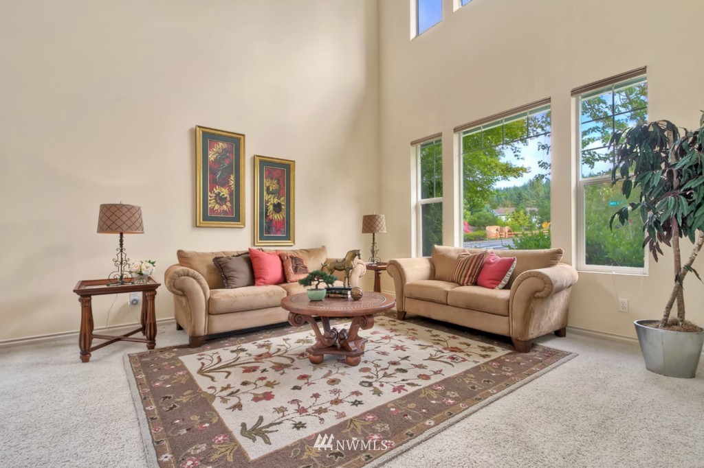 27627 Maple Ridge Way Southeast Maple Valley, WA 98038 - Photo 4 of 23