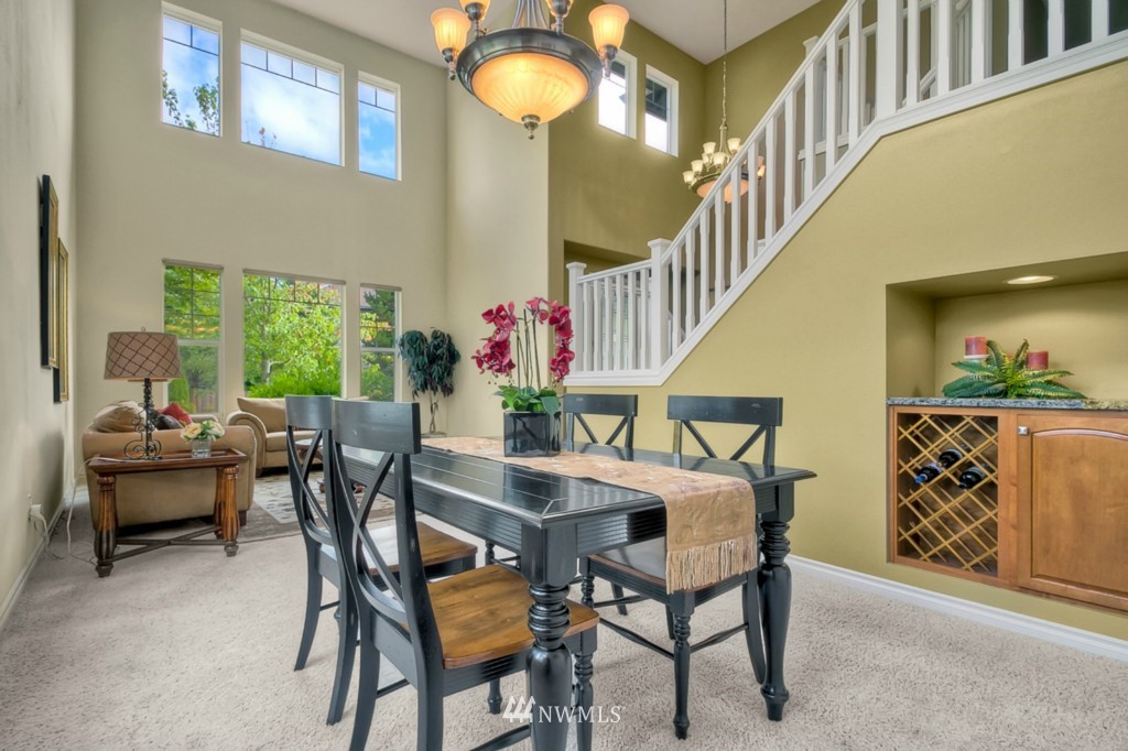 27627 Maple Ridge Way Southeast Maple Valley, WA 98038 - Photo 6 of 23