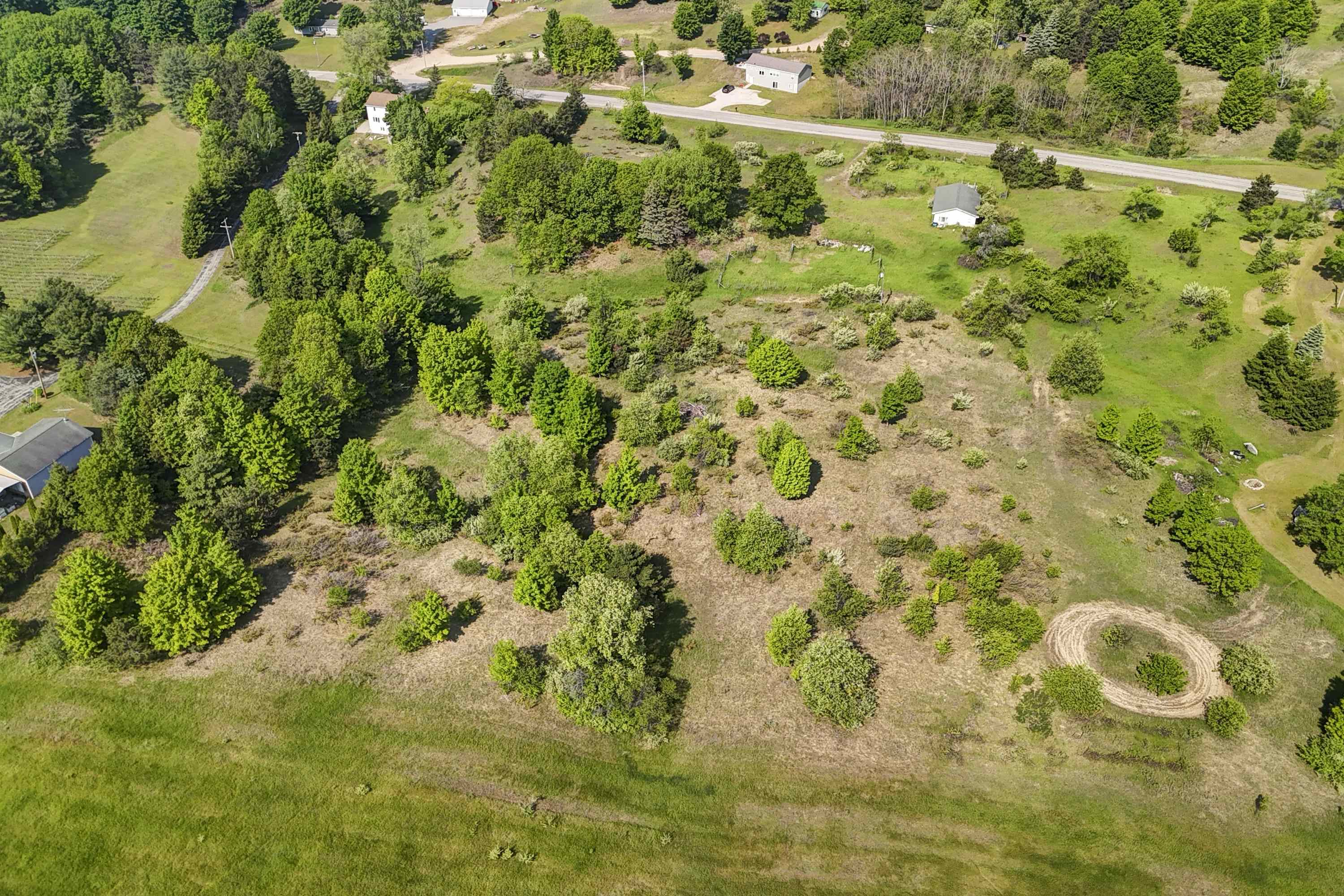 10882 Craig Road Traverse City, MI 49686 - Photo 19 of 49 Gallery Image 19