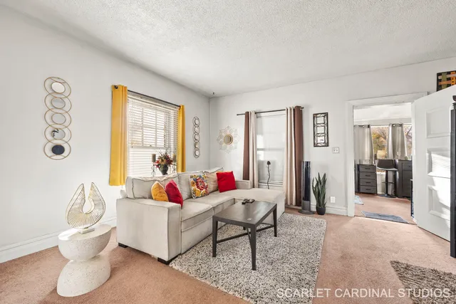 $269,900 | 250 North Raynor Avenue, Joliet, IL 60435