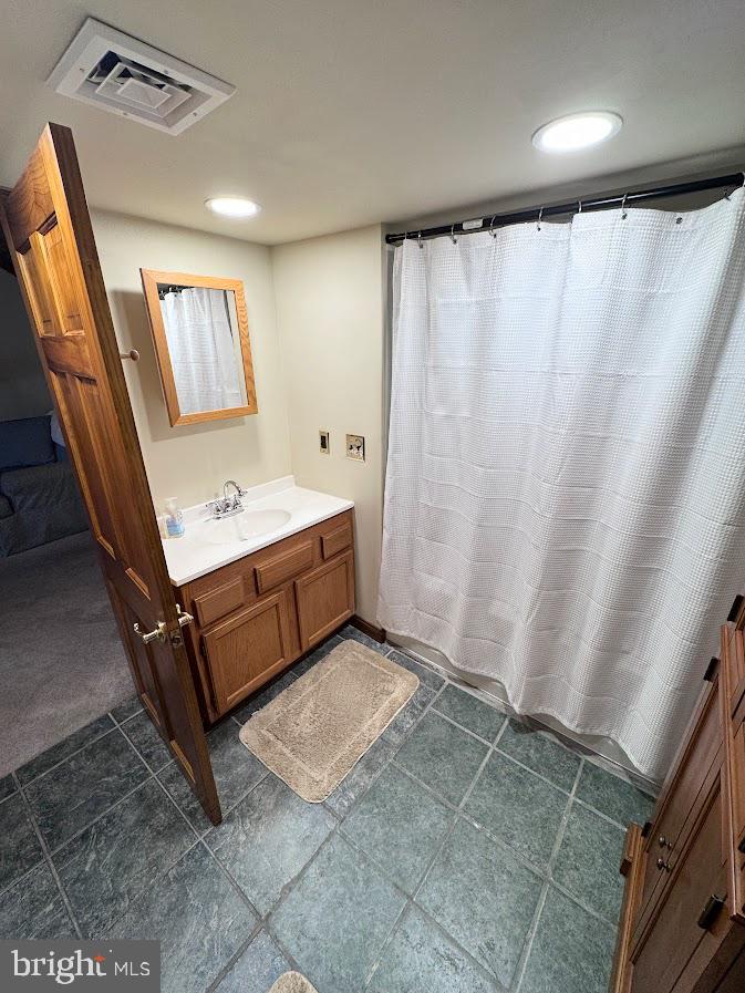 2209 Shartlesville Road, Unit 2 Mohrsville, PA 19541 - Photo 14 of 15 Bathroom