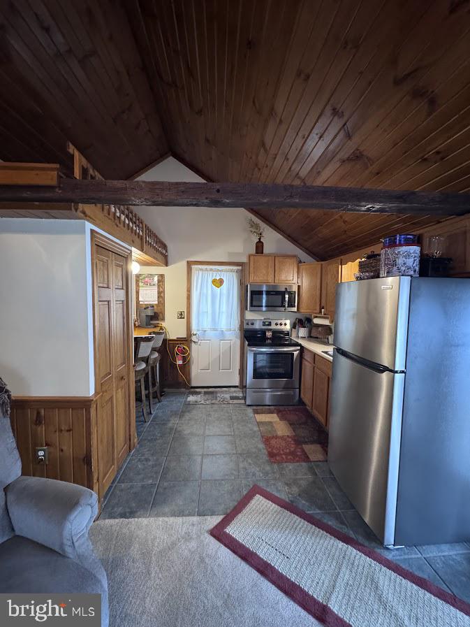 2209 Shartlesville Road, Unit 2 Mohrsville, PA 19541 - Photo 5 of 15 Kitchen