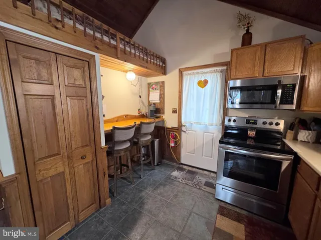 $1,150 | 2209 Shartlesville Road, Unit 2, Mohrsville, PA 19541