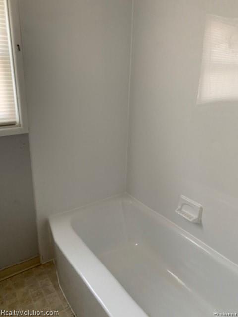 253 Myers Road Lapeer, MI 48446 - Photo 12 of 17 IMG_0432.jpg