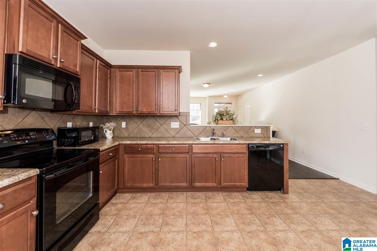22830 Sanders Way McCalla, AL 35111 - Photo 10 of 34