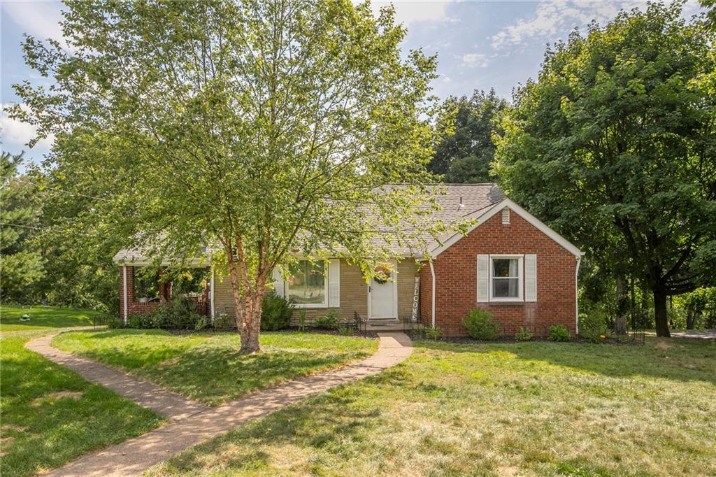 206 Goldsmith Road Pittsburgh, PA 15237 - Photo 2 of 25