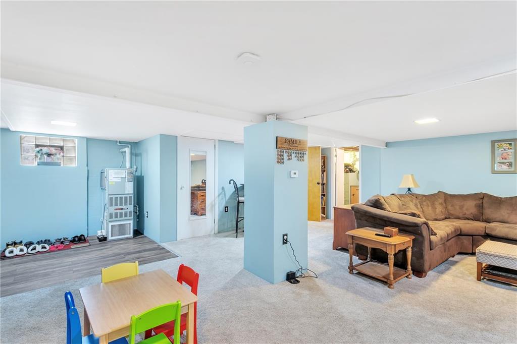 206 Goldsmith Road Pittsburgh, PA 15237 - Photo 15 of 25