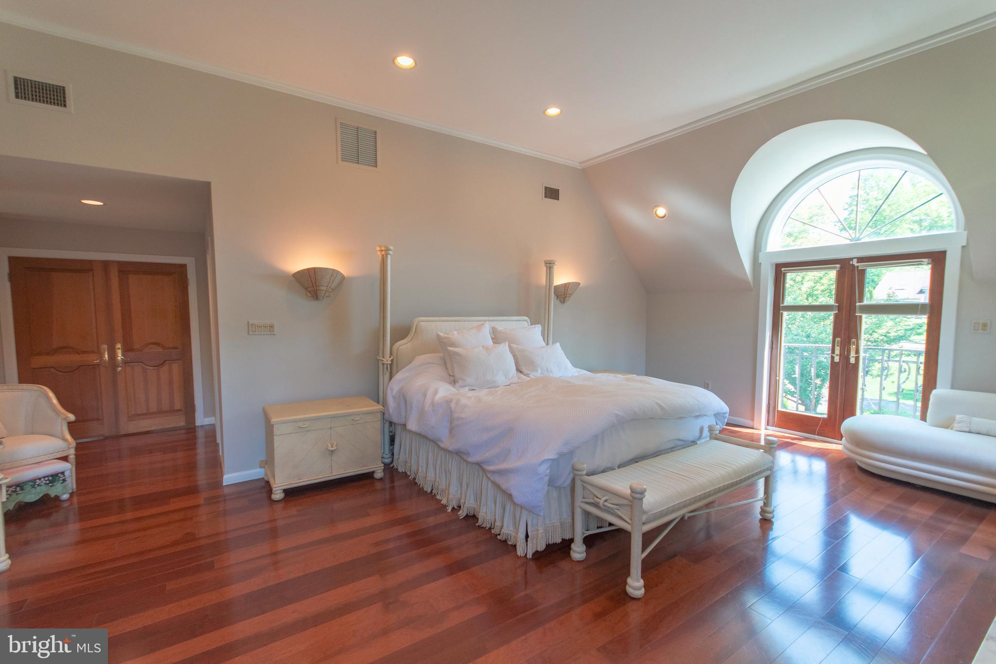 3763 Buck Road Huntingdon Valley, PA 19006 - Photo 37 of 50 Gallery Image 37