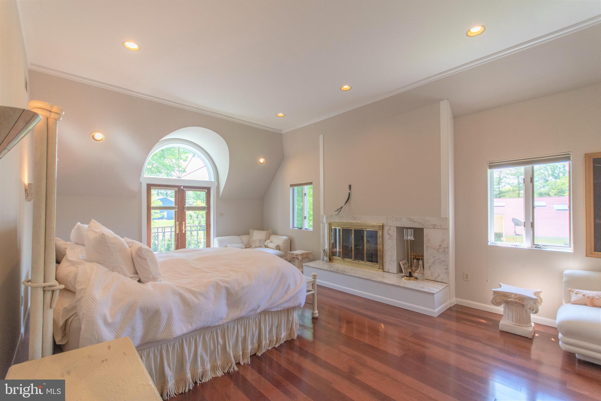 3763 Buck Road Huntingdon Valley, PA 19006 - Photo 39 of 50 Gallery Image 39