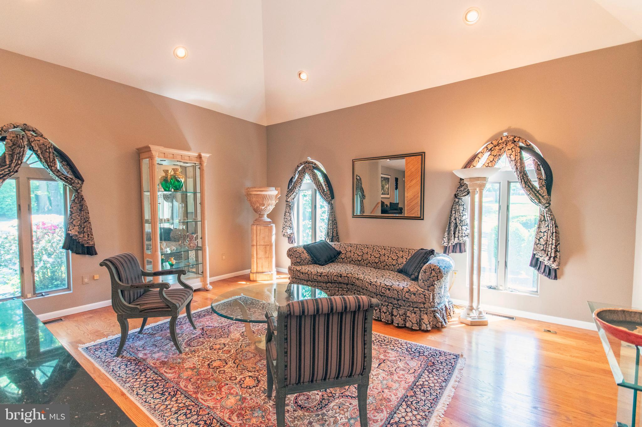 3763 Buck Road Huntingdon Valley, PA 19006 - Photo 10 of 50 Gallery Image 10
