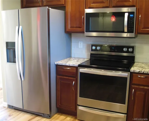 $2,350 | 1965 Dewhirst Drive, Colorado Springs, CO 80951