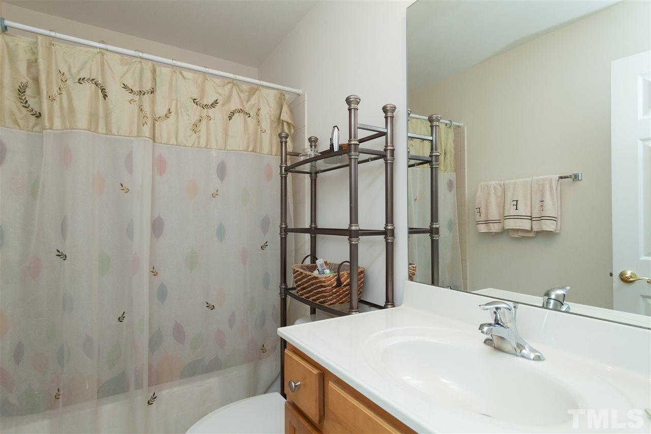 827 Swan Neck Lane Raleigh, NC 27615 - Photo 12 of 13