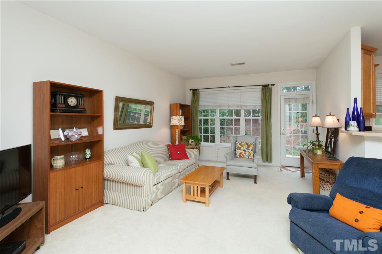 827 Swan Neck Lane Raleigh, NC 27615 - Photo 4 of 13