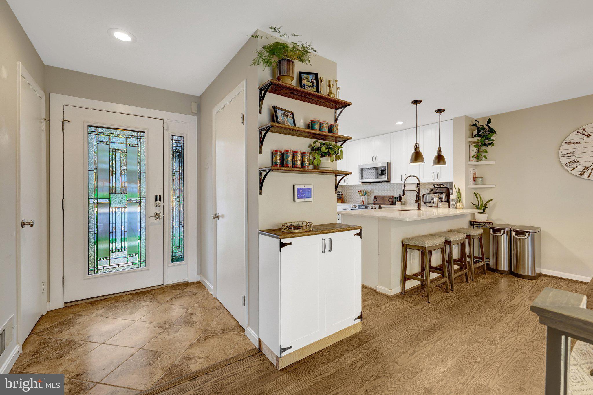 10998 Thrush Ridge Road Reston, VA 20191 - Photo 8 of 59
